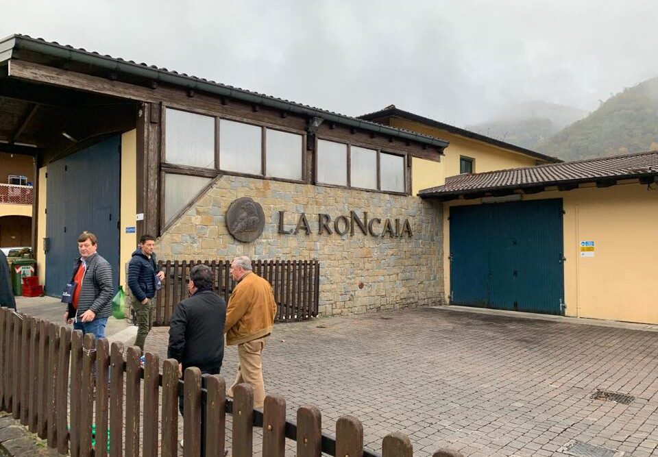 45855880_2214272505487817_3607896631720017920_n 45855880_2214272505487817_3607896631720017920_n